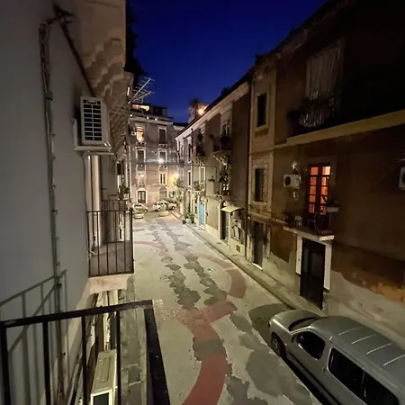 La Casa Di Carta Al Duomo 아파트 *